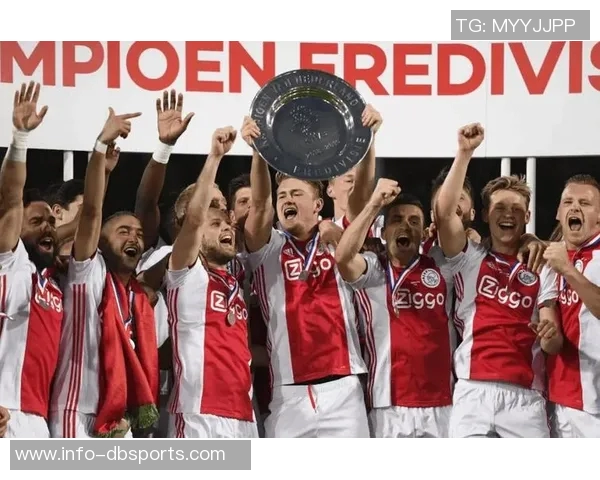 阿贾克斯宣布乔迪克鲁伊夫担任技术总监将于明年2月正式上任