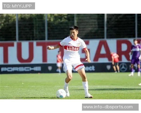 谢初筠畅谈德国训练体系的专业性与个人控球技术的热爱 谢初筠畅谈德国训练体系的专业性与个人控球技术的热爱